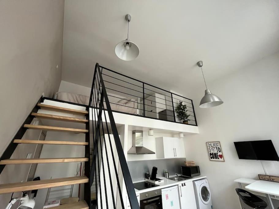 Tres Bel Appartement A 2 Pas Du Theatre Sebastopol Lille Exterior foto